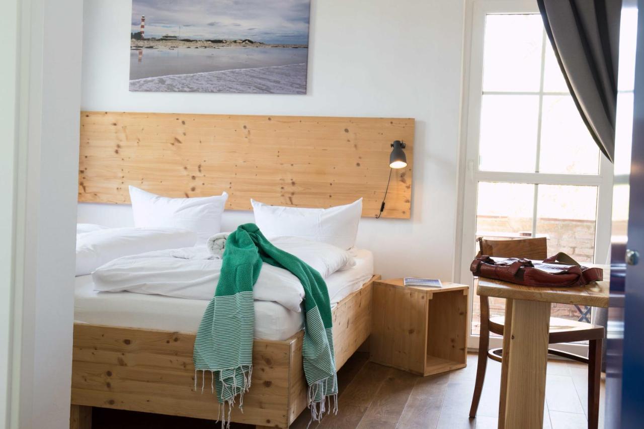 วัทท์ลอดจ์ Bed & Breakfast นอร์เดน ภายนอก รูปภาพ