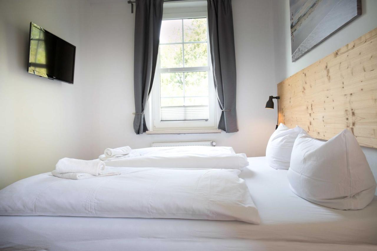 วัทท์ลอดจ์ Bed & Breakfast นอร์เดน ภายนอก รูปภาพ