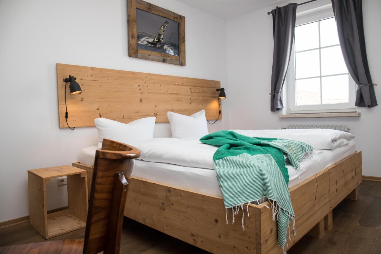 วัทท์ลอดจ์ Bed & Breakfast นอร์เดน ภายนอก รูปภาพ