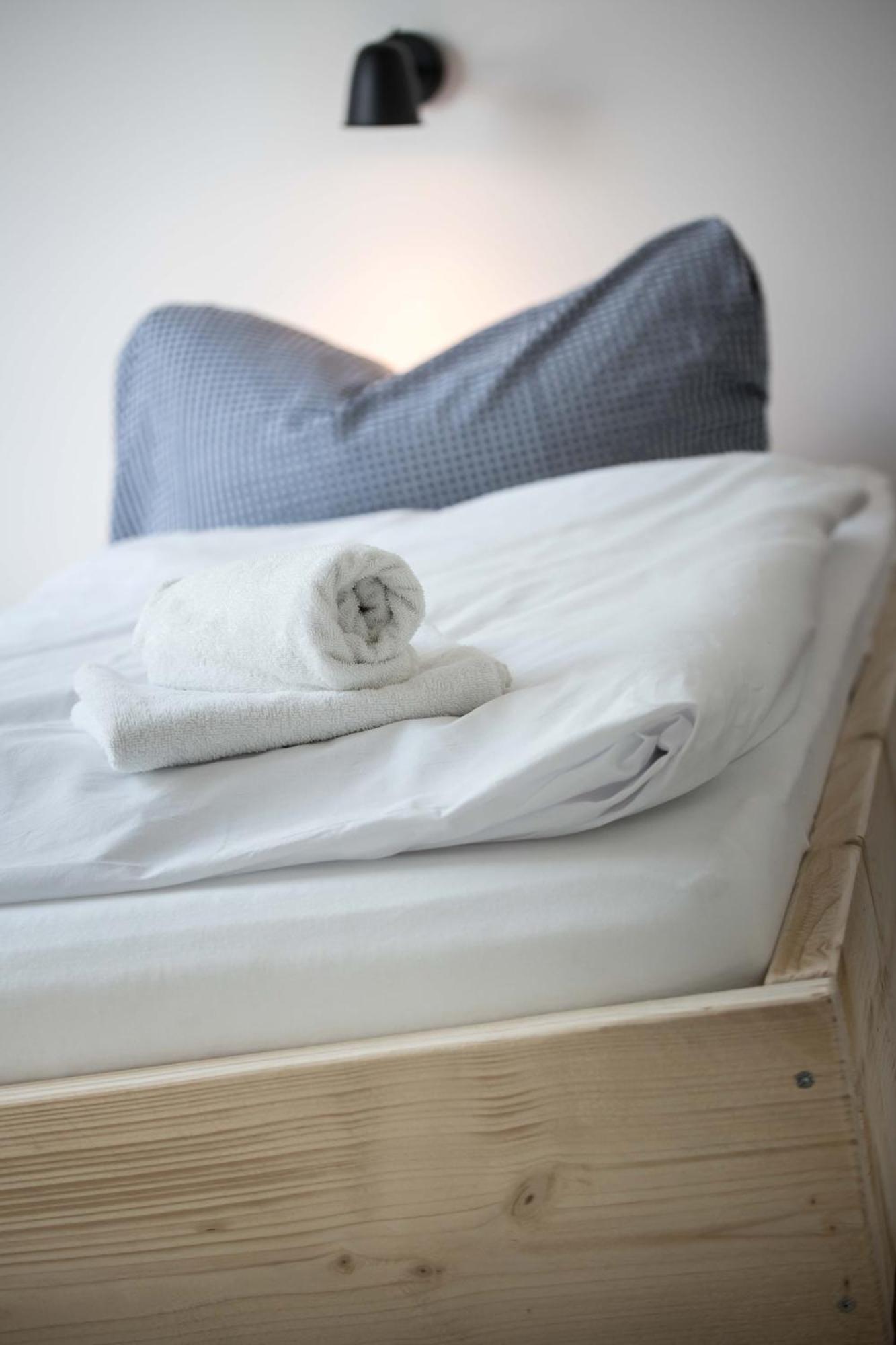 วัทท์ลอดจ์ Bed & Breakfast นอร์เดน ภายนอก รูปภาพ